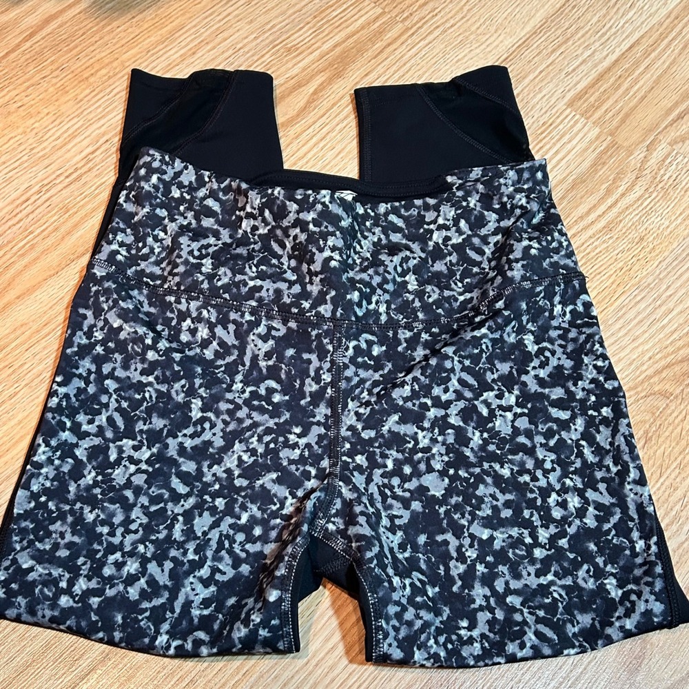 Avia Athletic Leggings Activewear Black/Gray Pattern Size‎ S (4-6)